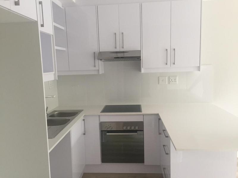 1 Bedroom Property for Sale in Kenilworth Western Cape